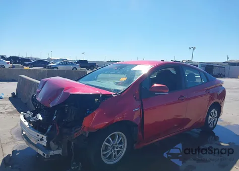 2018 Toyota Prius Two из США, поврежденный, VIN JTDKBRFU8J3059444